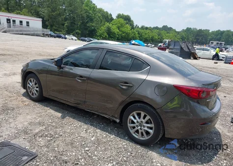 2016 Mazda Mazda3 I Touring z USA, uszkodzony, nr VIN 3MZBM1V79GM247613